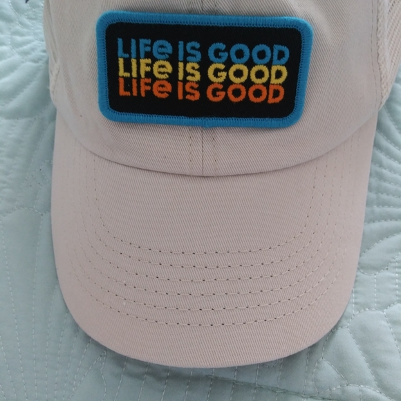 Life Is Good Other - - NWT Life is Good Unisex Mesh Back Ajustable